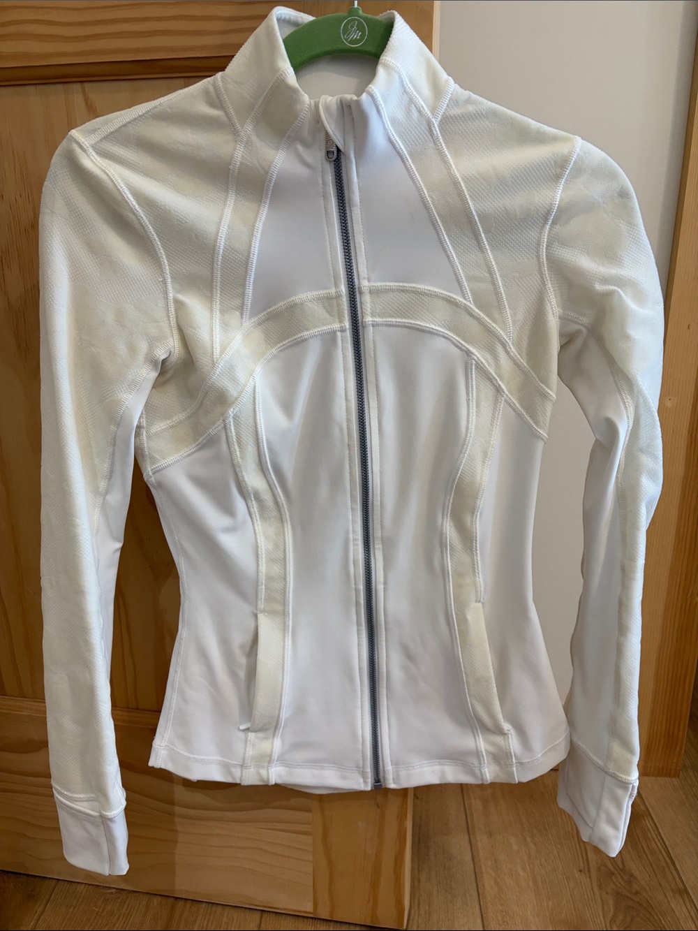 Like new Lululemon white floral lace Luxtreme define jacket